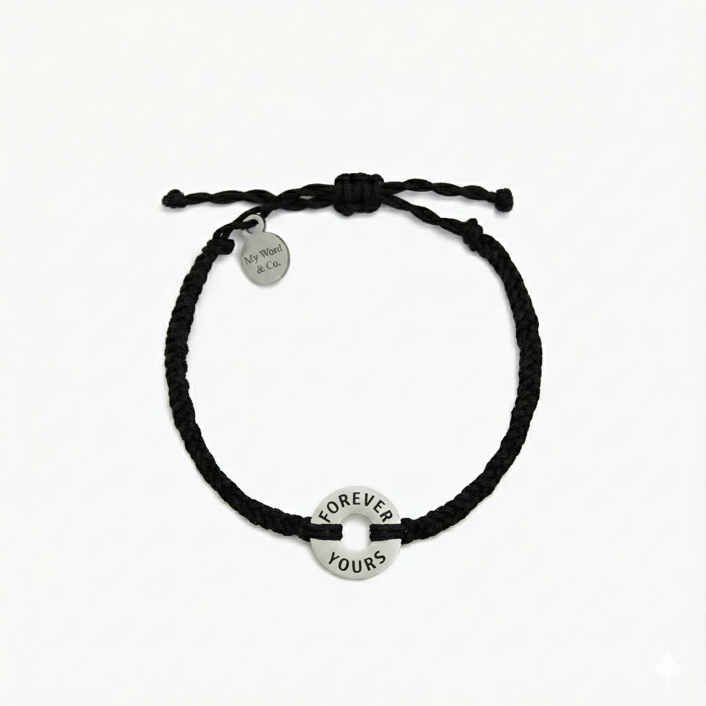 linear-gradient(125deg,rgba(228, 228, 228, 1) 50%, rgba(0, 0, 0, 1) 50%);