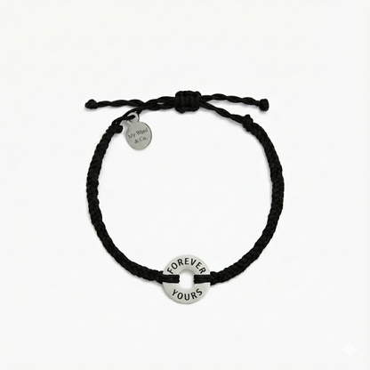 linear-gradient(125deg,rgba(228, 228, 228, 1) 50%, rgba(0, 0, 0, 1) 50%);